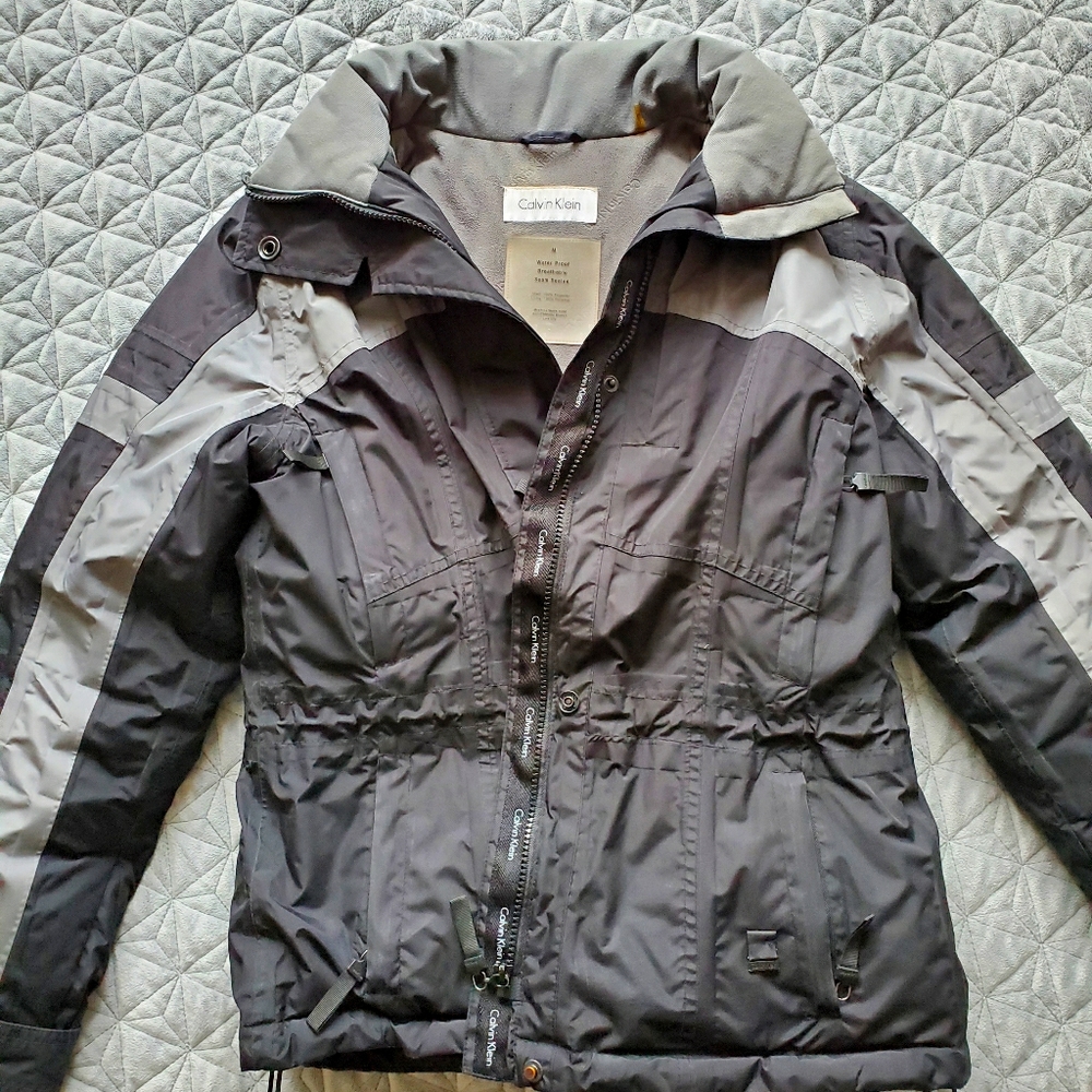 Calvin Klein snow jacket -unisex